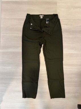 Women’s Olive Green Slim Dress Pants capri
